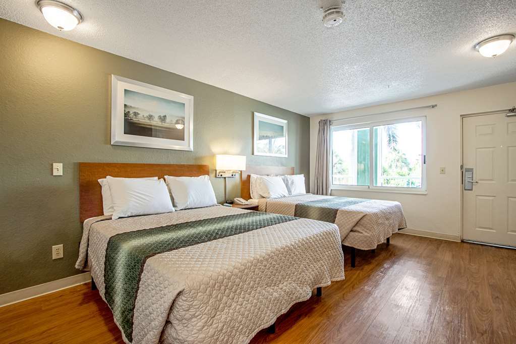 Birch Hill Suites Kansas City - Independence Habitación foto