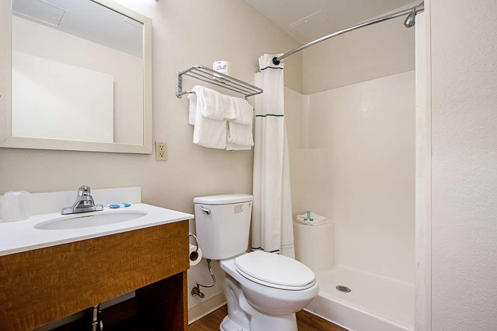 Birch Hill Suites Kansas City - Independence Habitación foto